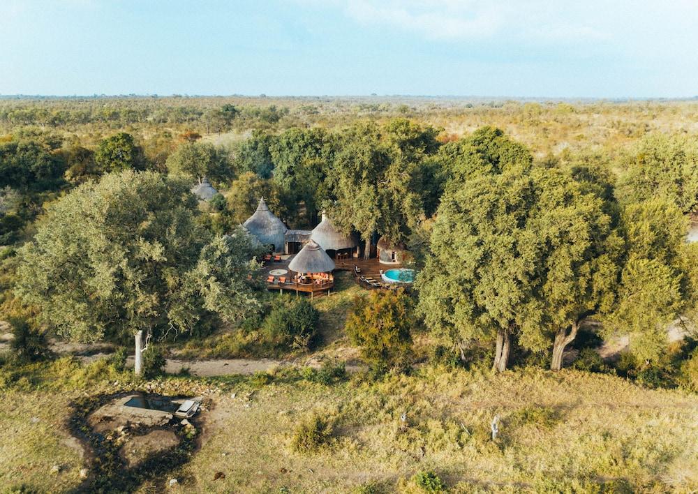 Hoyo Hoyo Safari Lodge Mluwati Concession Екстер'єр фото