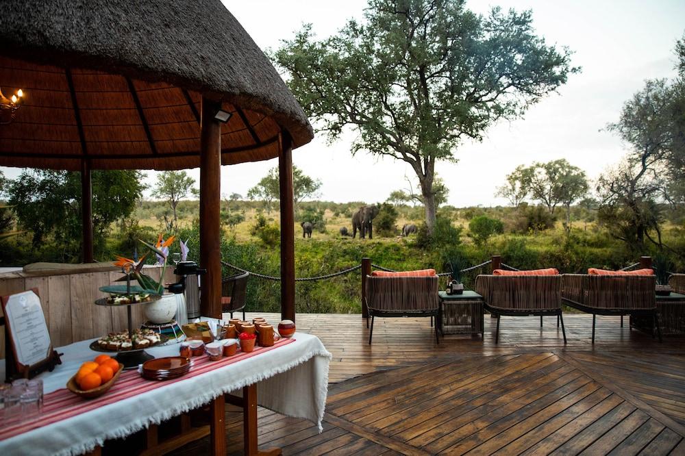 Hoyo Hoyo Safari Lodge Mluwati Concession Екстер'єр фото