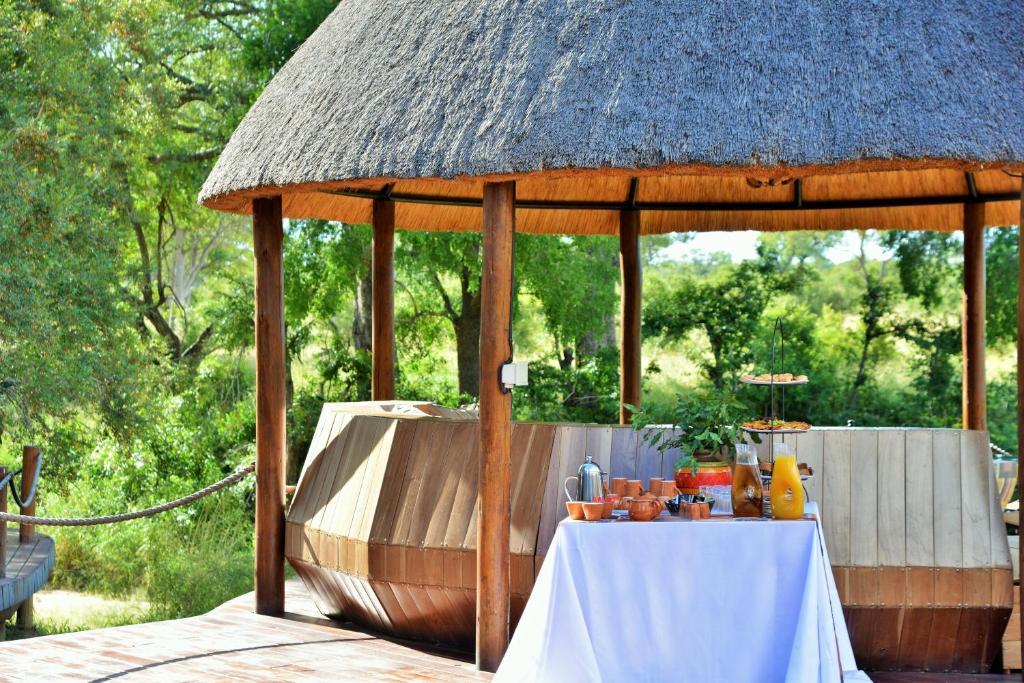Hoyo Hoyo Safari Lodge Mluwati Concession Екстер'єр фото